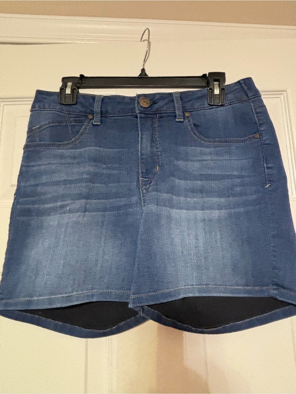 1822 Denim Dark Blue Shorts
